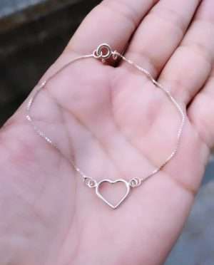 PULSEIRA EM JOIA NA PRATA CORAÇÃO VAZADO