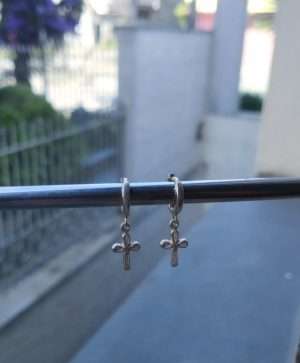 ARGOLA CRUZ EM JÓIA NA PRATA
